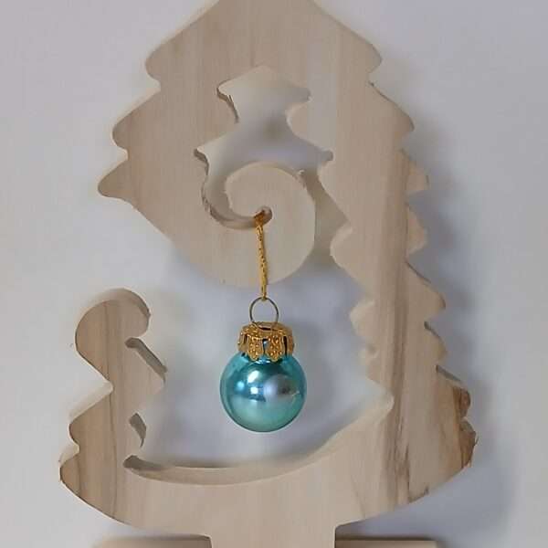 Kleines Weihnachtsbäumchen aus Holz